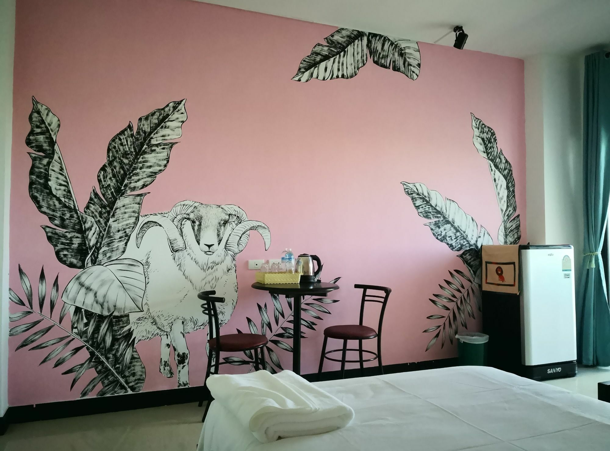 Shanmen Art House Phuket Patong Dış mekan fotoğraf